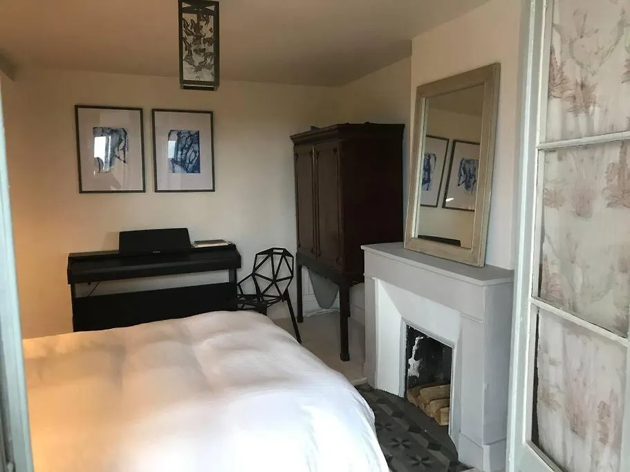Appartement Grand T3 Traversant Hypercentre Montauban France